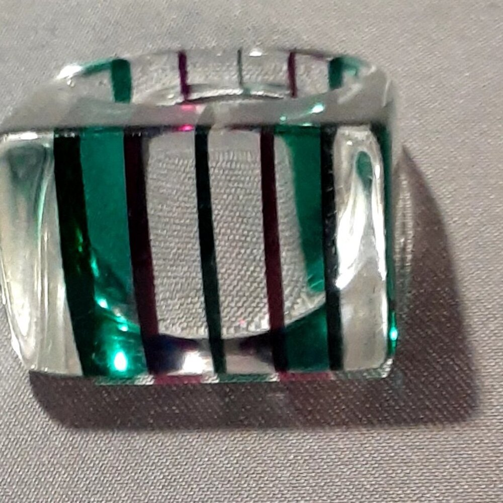 Green/Purple Acrylic Ring